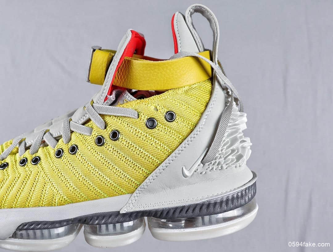 耐克Nike Lebron HFR Harlem Stage 詹姆斯16代白黄浮雕雄狮湖人签名战靴室内实战中帮篮球鞋 货号：CI1144-700