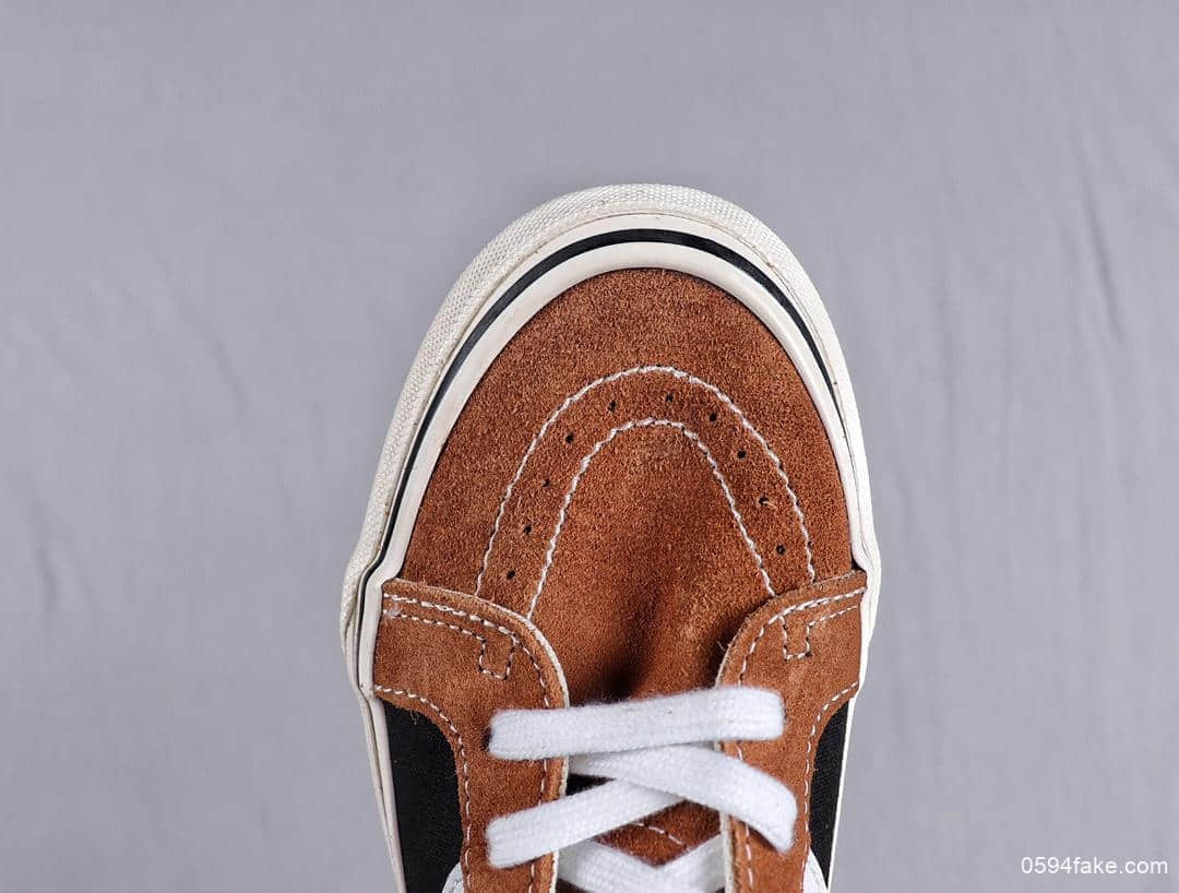 万斯Wans SK8 HI真标硫化工艺原厂DT钢印带半码安纳海姆系列复古高帮板鞋 货号：VN0A38GFUQ2