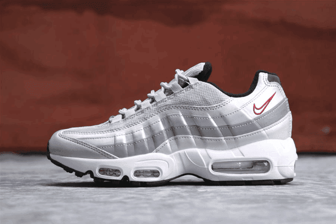 Nike Air Max 95 QS灰银 耐克公司级子弹95元年复刻内置灰银气垫 货号：814914-002