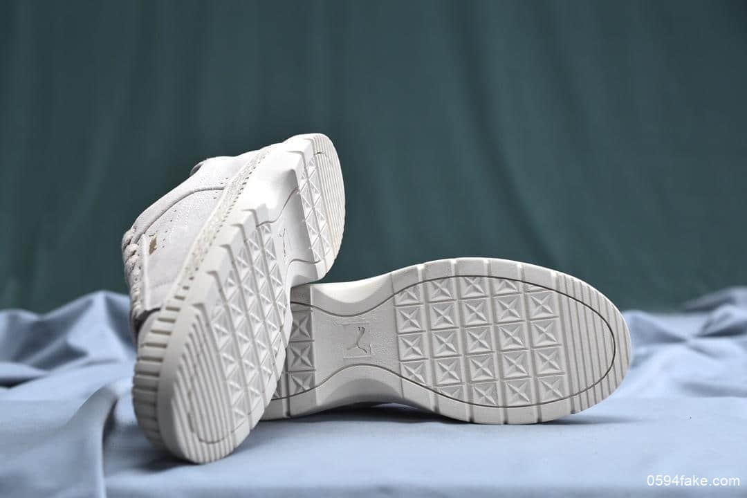 彪马PUMA UTILITYSUEDE纯原版本女子复古风休闲鞋全头层牛皮高端定制原厂大底 货号：370981-02