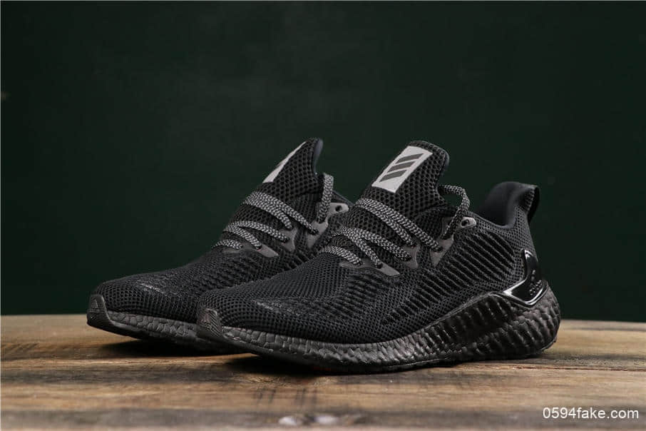 阿迪达斯adidas alphabounce beyond m阿尔法跑鞋全黑公司级带半码高频网面+马牌大底 货号：G54128