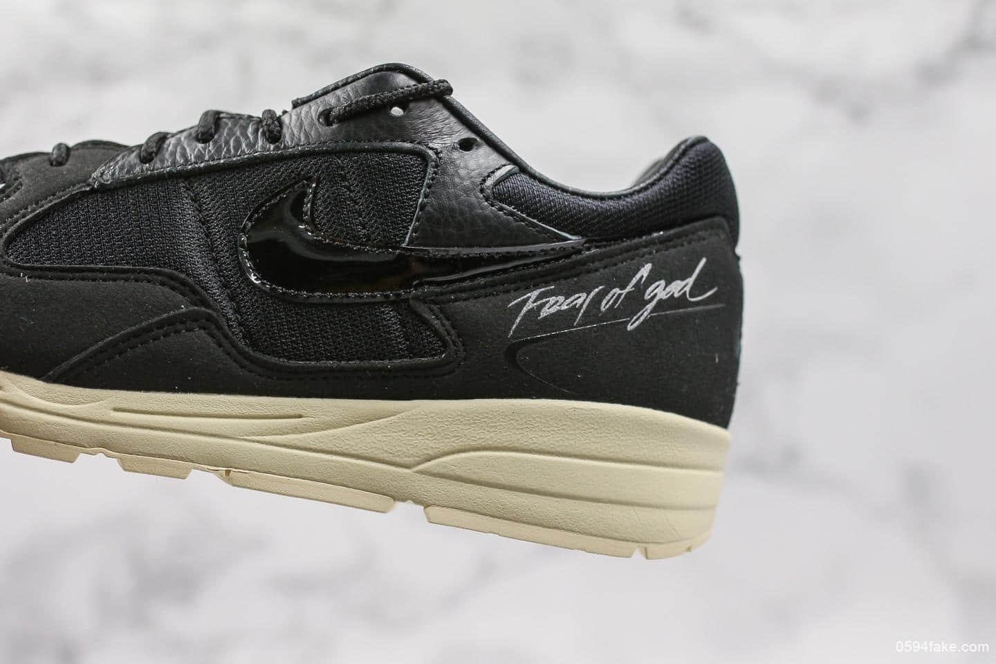 耐克Fear of God x Nike Air Skylon 2 White Black恐惧上帝再度FOG联名公司级版本天龙二代复古百搭休闲运动慢跑鞋 货号:BQ2752-001