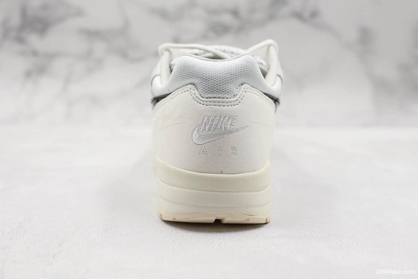 耐克Fear of God x Nike Air Skylon 2 White Black恐惧上帝再度FOG联名天龙二代公司级版本慢跑鞋美潮奢牌 货号:BQ2752-100