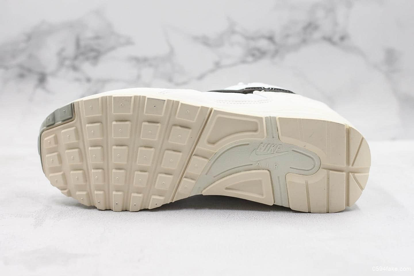 耐克Fear of God x Nike Air Skylon 2 White Black恐惧上帝再度FOG联名天龙二代公司级版本慢跑鞋美潮奢牌 货号:BQ2752-100