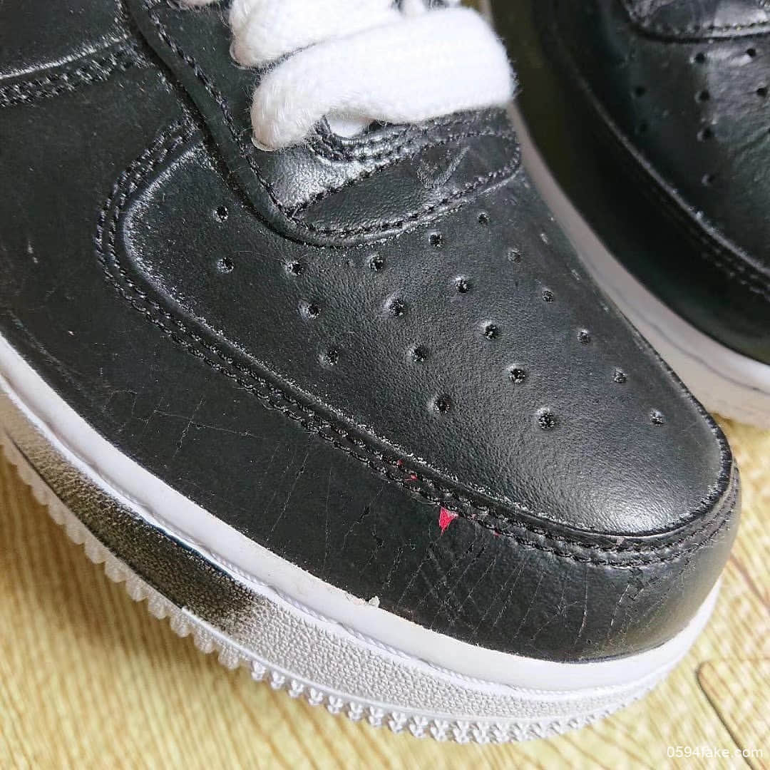 PEACEMINUSONE x Nike Air Force 1细节图释出！双层鞋面还能这么玩！
