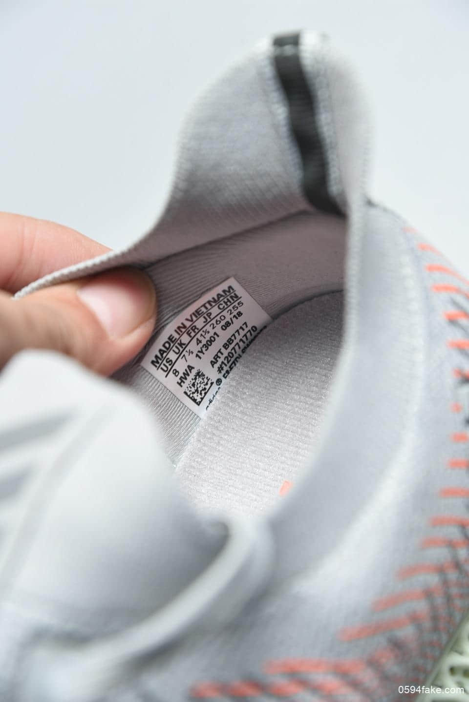 阿迪达斯Adidas Consortium ZX4000公司级未来科技休闲跑鞋细节对比市面所售公司级版本 货号:B42203