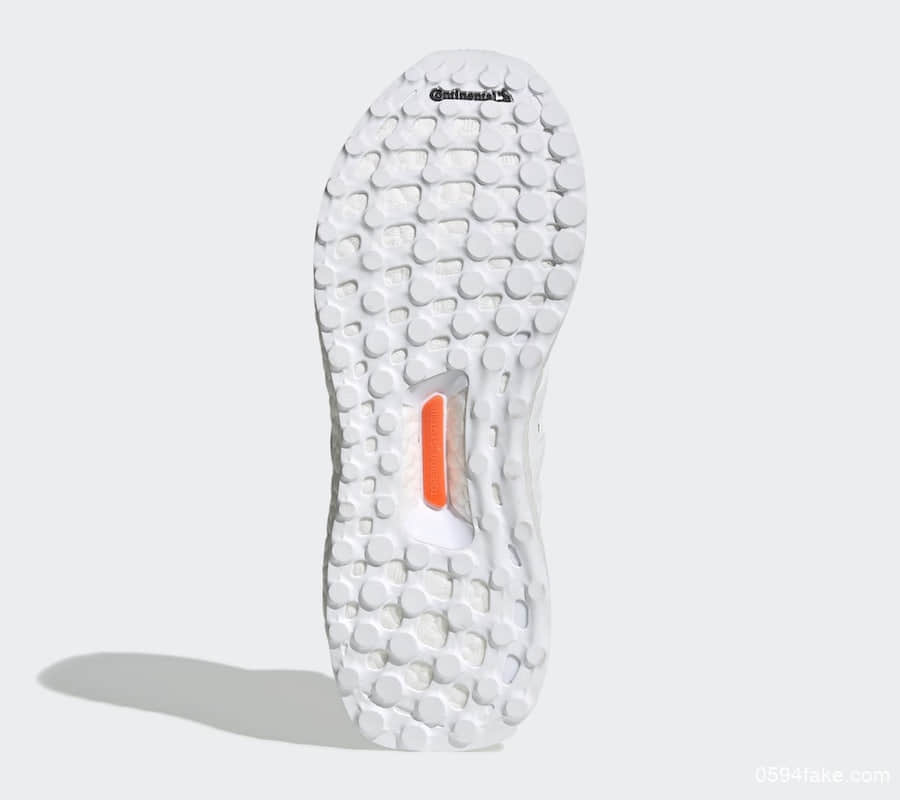 又是多彩编织鞋面！这款adidas Ultra Boost能否俘获你的芳心？ 货号：F34079