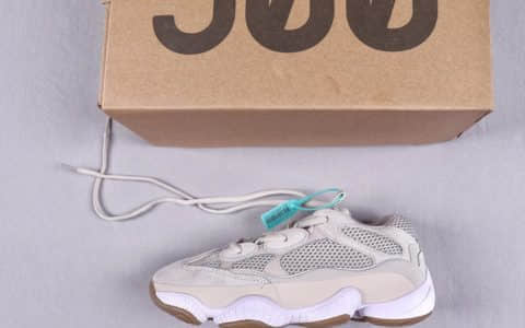 阿迪达斯adidas Yeezy 500纯原版本海外发售款复古缓震老爹鞋内置adiprene+减震科技侃爷全新椰子500 货号：DB2902