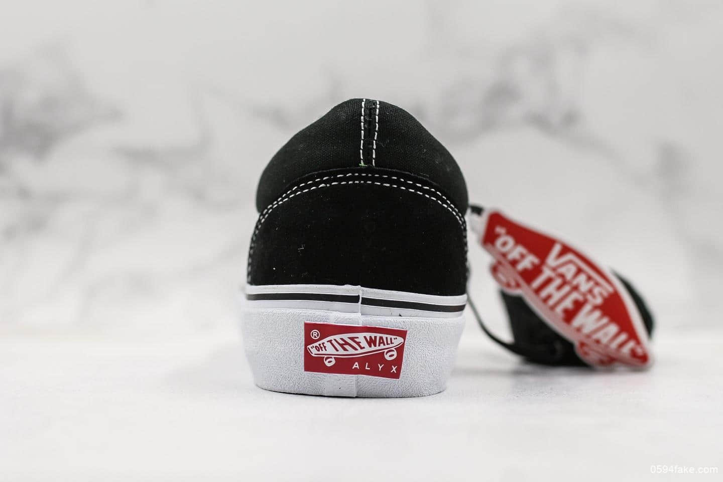万斯Alyx x Vans Vault OG Sk8-Hi LX美式经典安纳海姆系列低帮硫化休闲运动板鞋AS黑白粉 货号:VN0A3AUUO0X