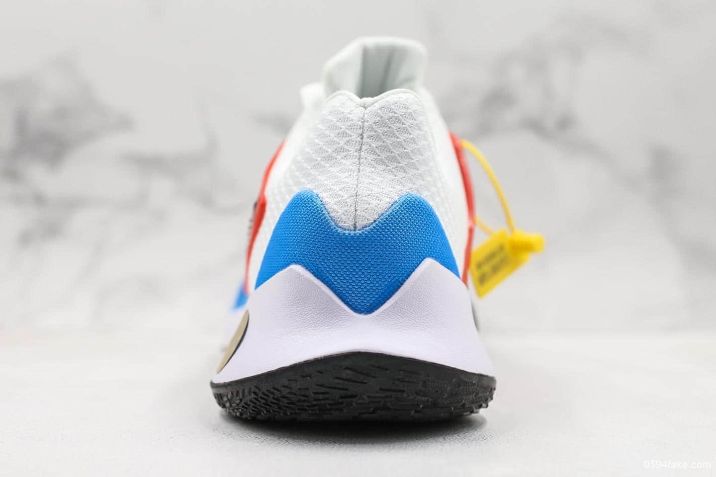 耐克Nike Kyrie Low 2公司级版本欧文2白色透气织物鞋身搭配鞋侧支撑片内置气垫实战篮球鞋 货号:AV6337-002