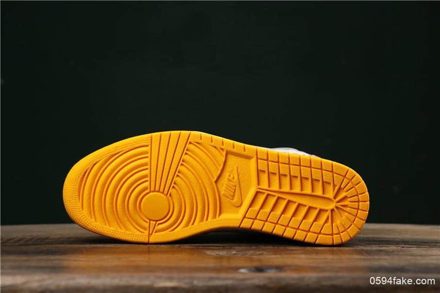 乔丹Off-White x Jordan 1 Powder Blue公司级全头层AJ1新配色全网首发高帮实战篮球鞋 货号：AQ0818-149