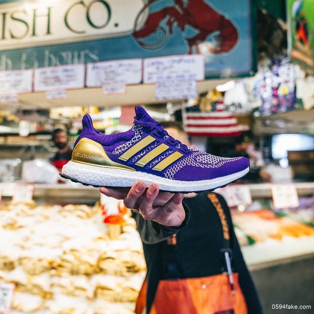 adidas Ultra Boost 1.0 “Washington Huskies”配色登场!酷似紫金湖人!