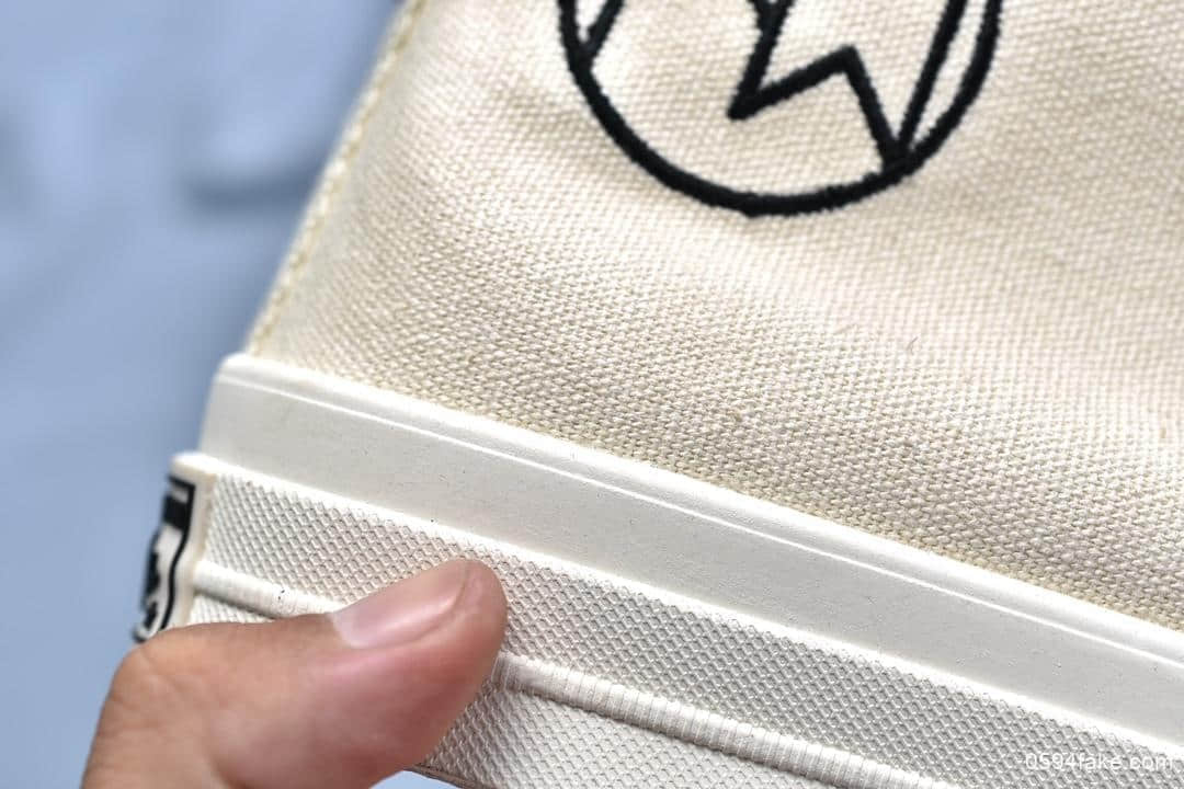 匡威Undercove x Converse Chuck Taylor 1970s Hi Zip高桥盾联名款真标硫化高帮百搭休闲运动硫化板鞋中拉链黑白 货号:164832C