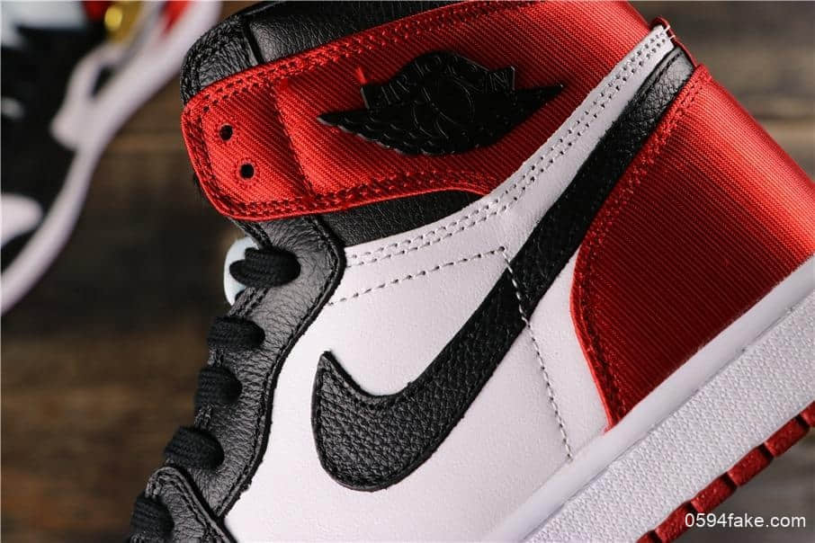 乔丹Air Jordan 1 Satin WMNS Black Toe原厂复刻AJ1丝绸扣碎TOP纯原版本丝绸黑脚趾 货号:CD0461-016