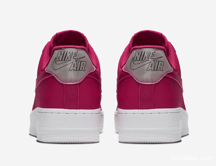 Nike Air Force 1全新配色登场!好看到溢出屏幕的玫粉色! 货号:AO2132-601