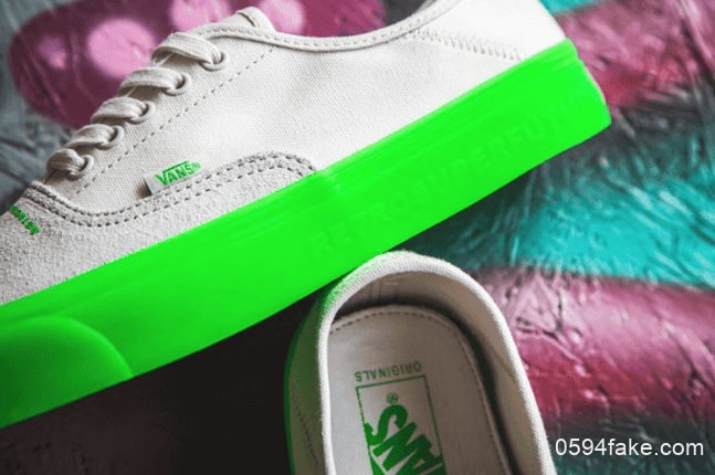 配色超亮眼!Retrosuperfuture x Vans Vault OG Style 43 XL即将发售!