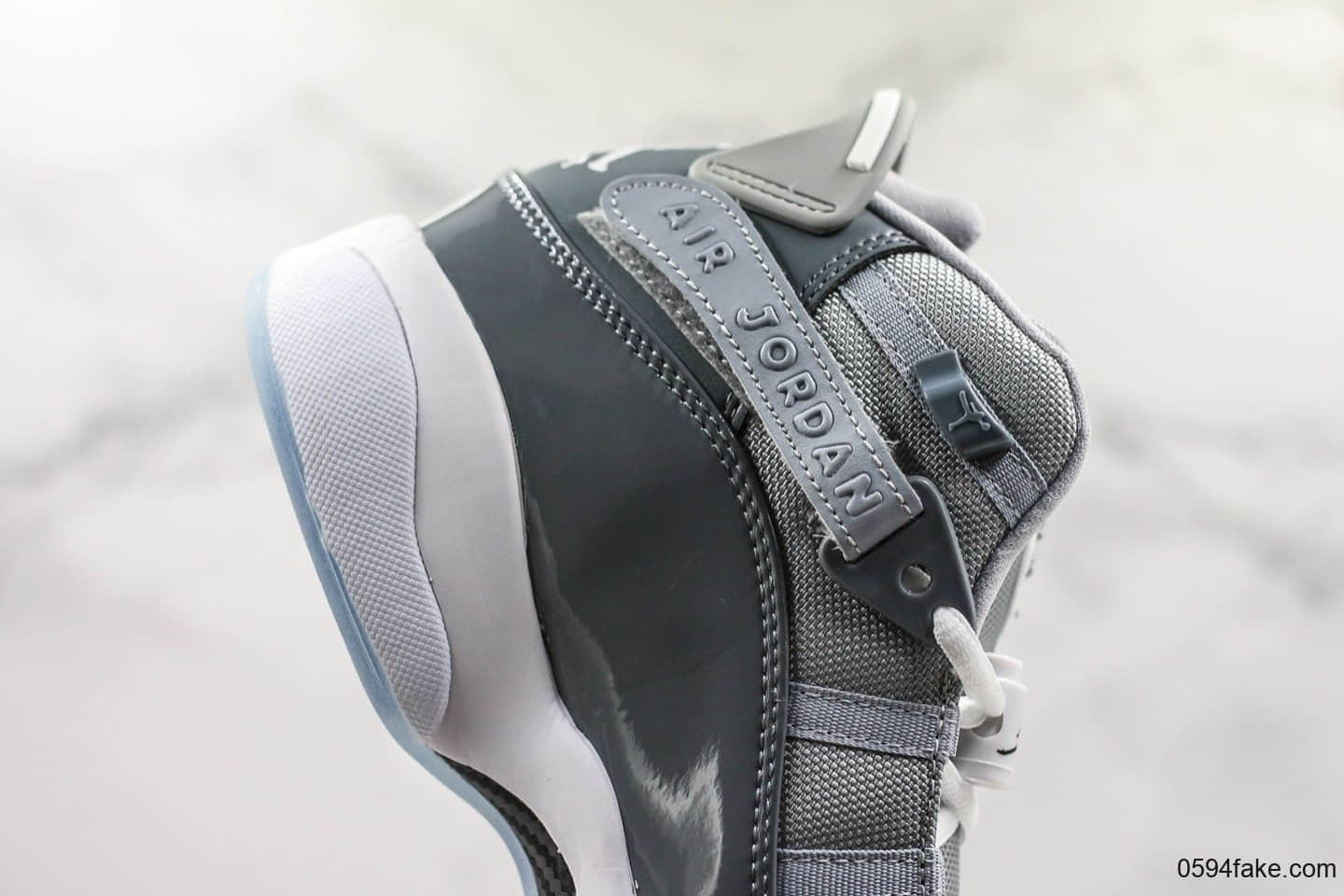 乔丹Air Jordan 6 Rings六冠王AJ6水泥灰纯原带半码 乔丹六代实战篮球鞋原厂碳纤维中底原装真猫眼 货号：322992-015