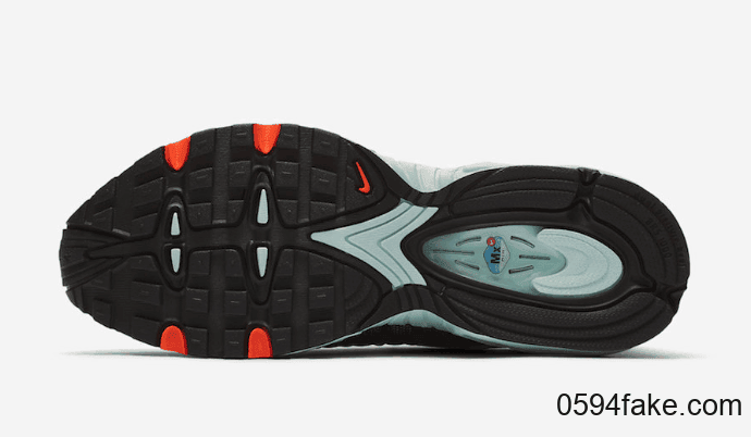 科幻感十足！这双Nike Air Max Tailwind 4还配备夜光中底！ 货号：CN0159-300