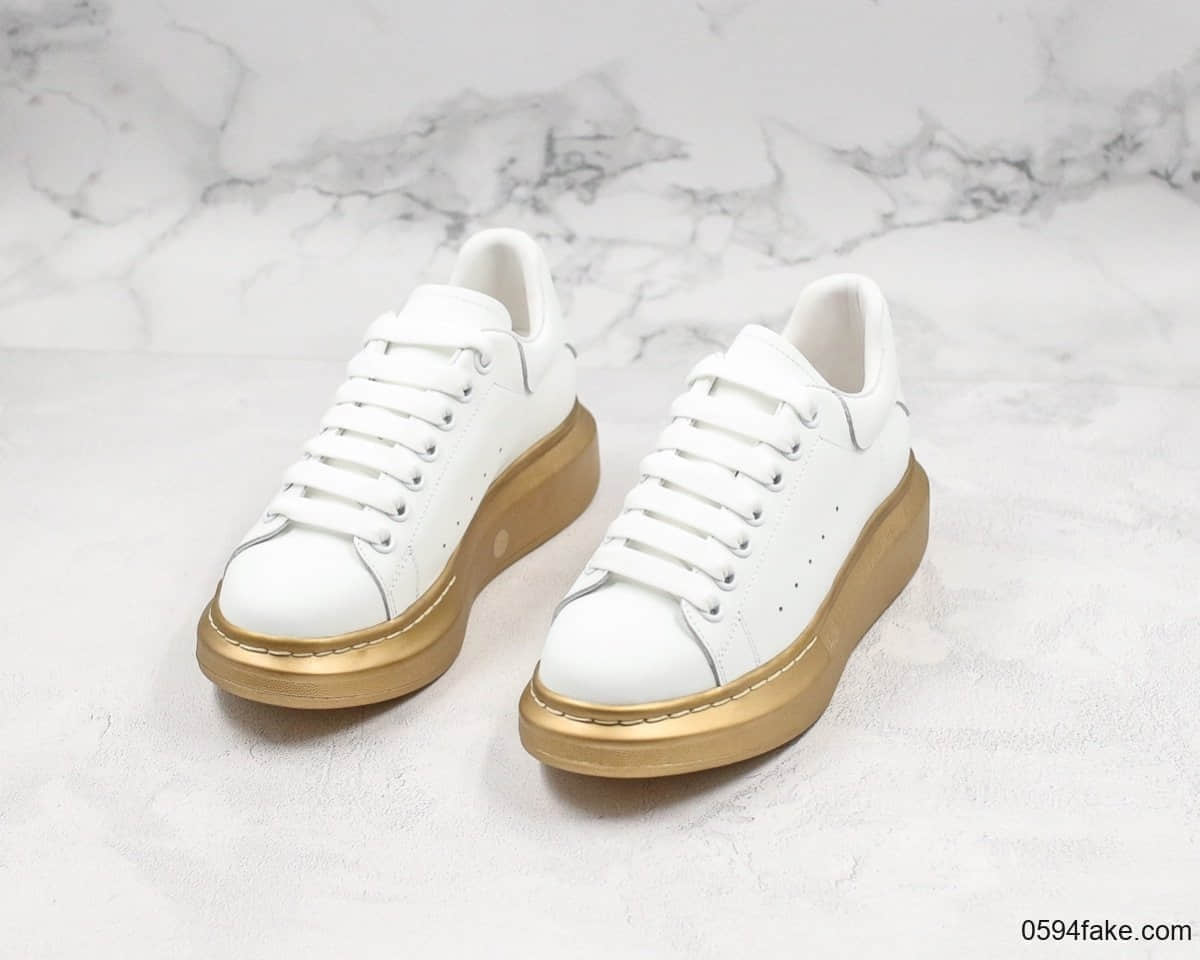亚历山大Alexander Mcqueen麦昆小白鞋白面金底纯原头层拉帕牛皮+头层绵羊皮MQ原版一比一鞋底