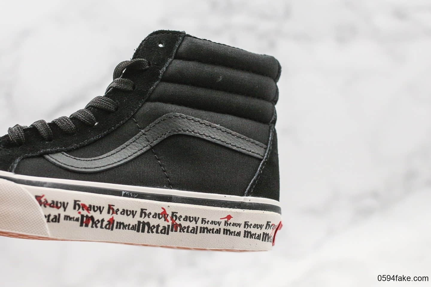 万斯Vans SK8-Hi公司级版本安娜海姆经典系列黑白字母梵文板鞋原厂硫化工艺 货号:VN0A38GFTIO