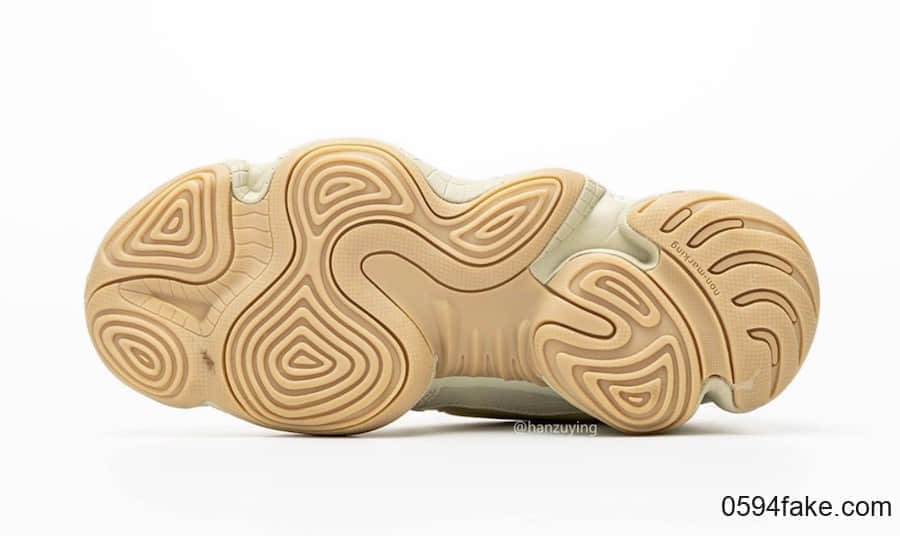 更加御寒保暖!Yeezy 500 “Stone”释出最新实物图!还有上脚美照! 货号:FW4839