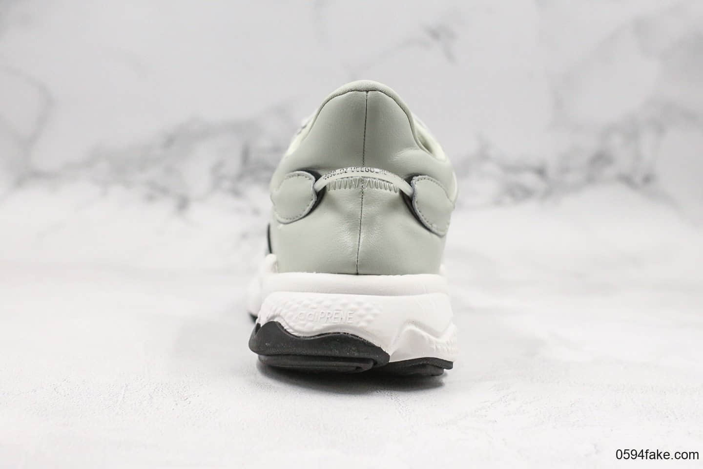 阿迪达斯Adidas Ozweego adiprene公司级版本水管老爹鞋皮面款3M反光鞋面复古运动老爹鞋 货号:EE7005