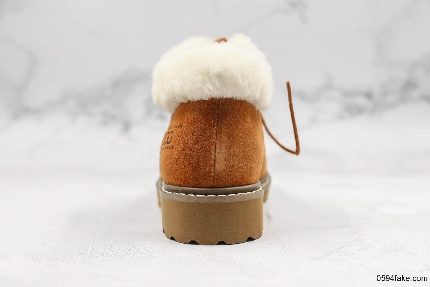 UGG2019年秋冬新款短靴机车小马丁靴情侣靴纯原优质牛反绒面料内里全真羊毛原版防滑大底高品质