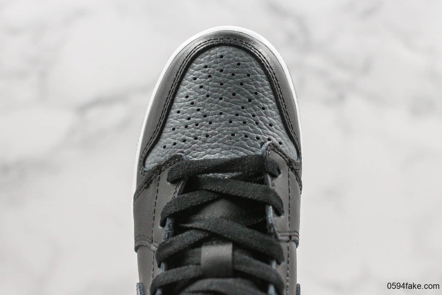 乔丹Air Jordan 1 mid实战篮球鞋中帮AJ1影子灰纯原带半码原厂渠道全新批次定制皮料 货号:554725-041