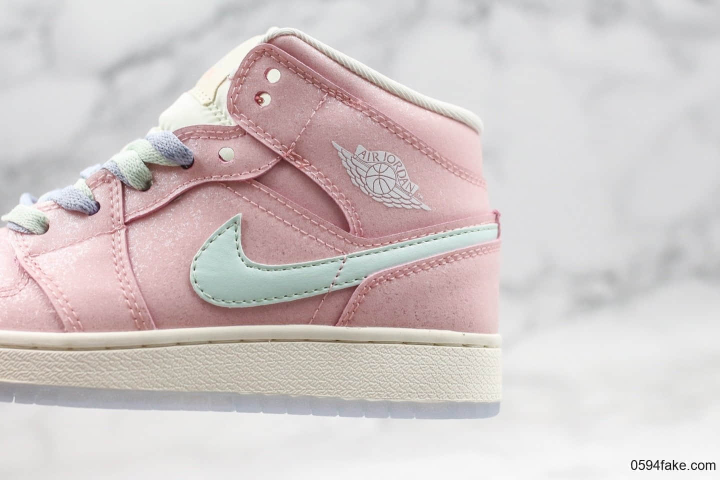 乔丹Nike Wmns Air Jordan 1 Ret Hi Prem纯原版本荧光粉AJ1反光乔1粉色满天星原鞋开模区别市面通货版本 货号:555112-600