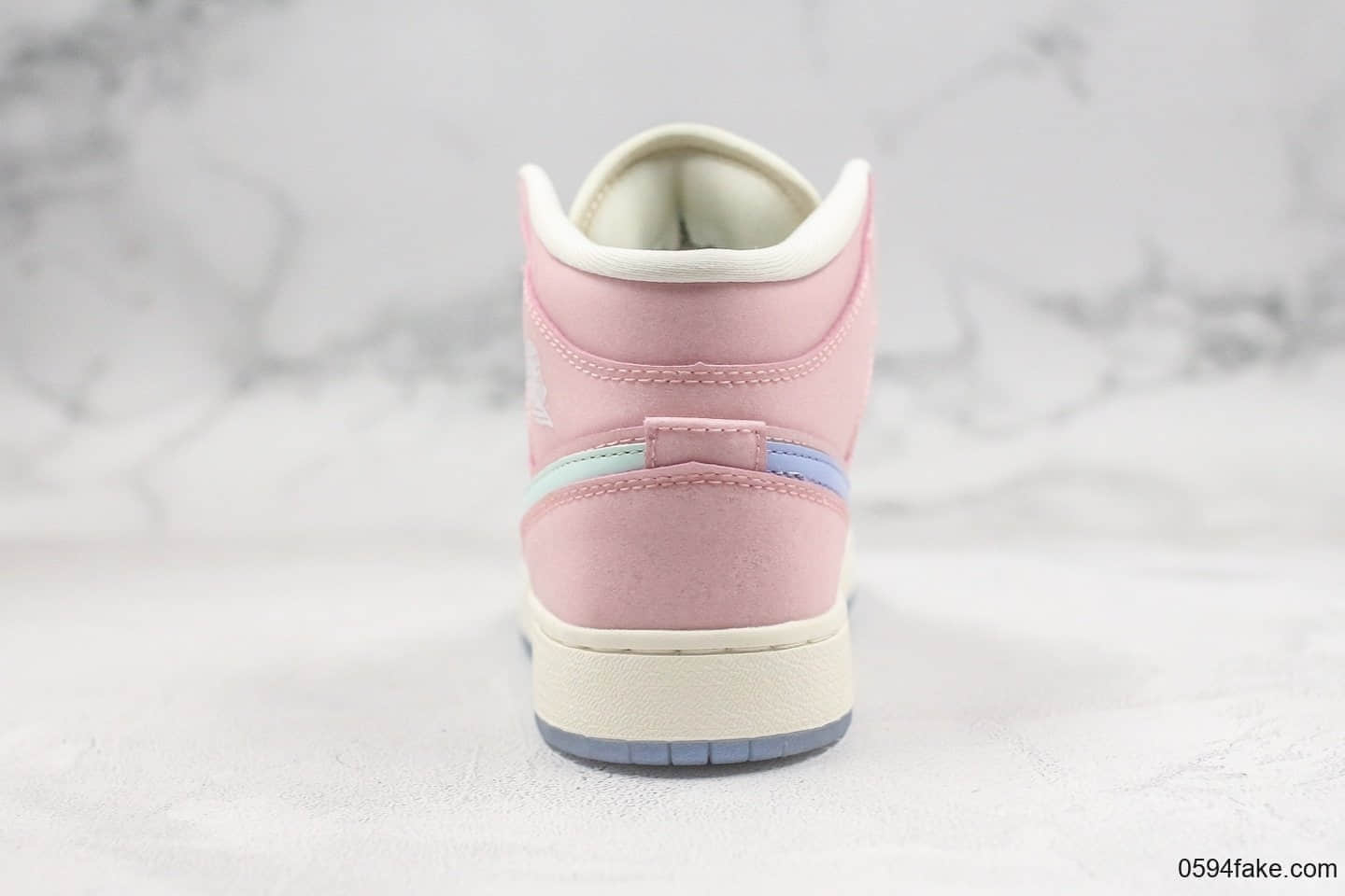 乔丹Nike Wmns Air Jordan 1 Ret Hi Prem纯原版本荧光粉AJ1反光乔1粉色满天星原鞋开模区别市面通货版本 货号:555112-600