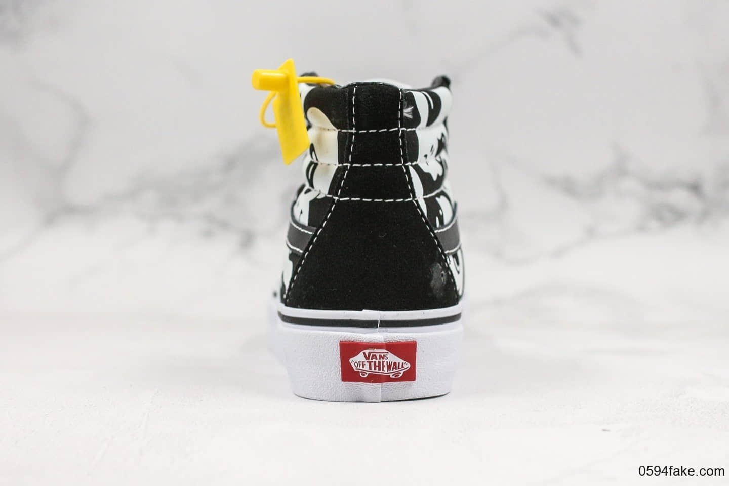 万斯Vans Old Skool公司级版本外星人夜光配色男女原装硫化休闲板鞋 货号:VN0A4BV5TB1