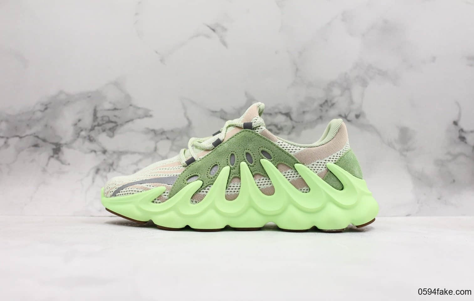 阿迪达斯adidas Yeezy Boost 451椰子神秘火山541荧光绿公司级带半码侃爷新作首发尝鲜不容错过