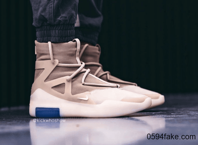 秋日气质燕麦色！Nike Air Fear of God 1“ Oatmeal”将于11月2日发售！ 货号：AR4237-900