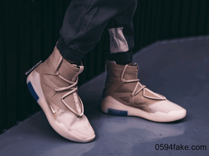 秋日气质燕麦色！Nike Air Fear of God 1“ Oatmeal”将于11月2日发售！ 货号：AR4237-900