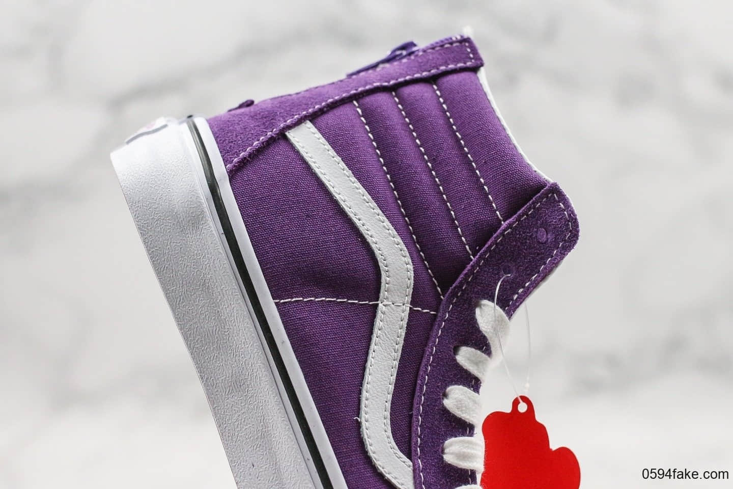 万斯VANS SK8-HI-ZIP公司级版本联名紫色后跟拉链款小红书爆款经典高帮拉链款原厂硫化工艺 货号：VN000XH8GKV