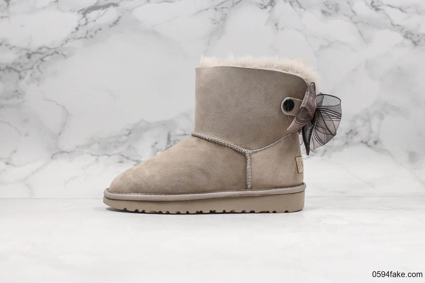 UGG 19 FW纯原版本三穿雪地靴钻石灰配色原盒原标原档案数据开发
