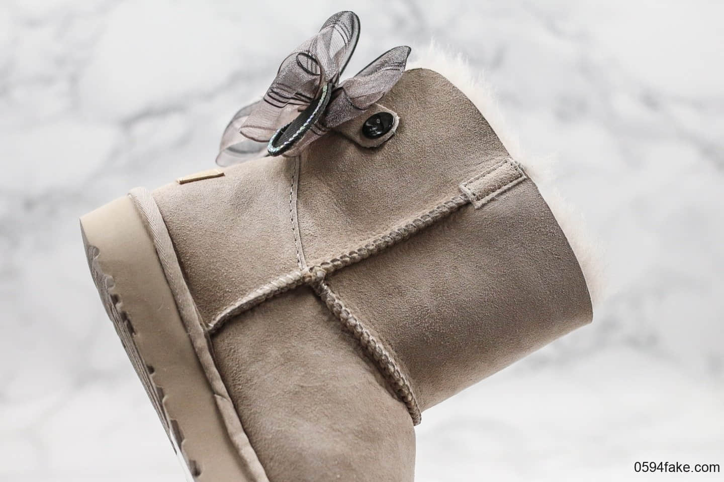 UGG 19 FW纯原版本三穿雪地靴钻石灰配色原盒原标原档案数据开发