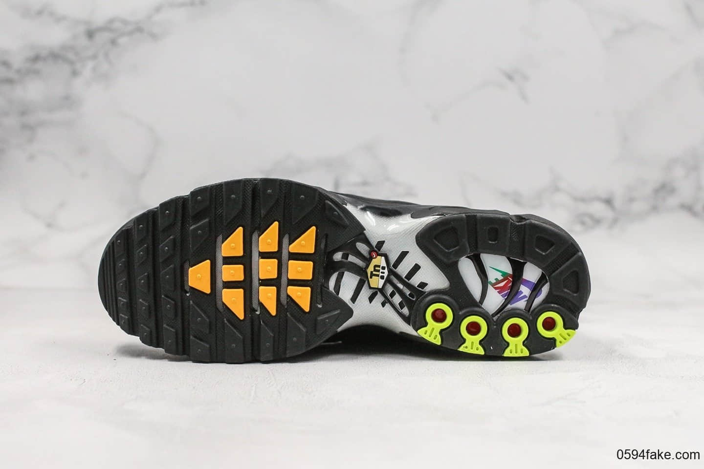 耐克Nike Air Max PLUS TXT纯原版本复古气垫运动鞋彩色内置可视气垫原档案数据开发打造裸眼3D视觉 货号:918240-023