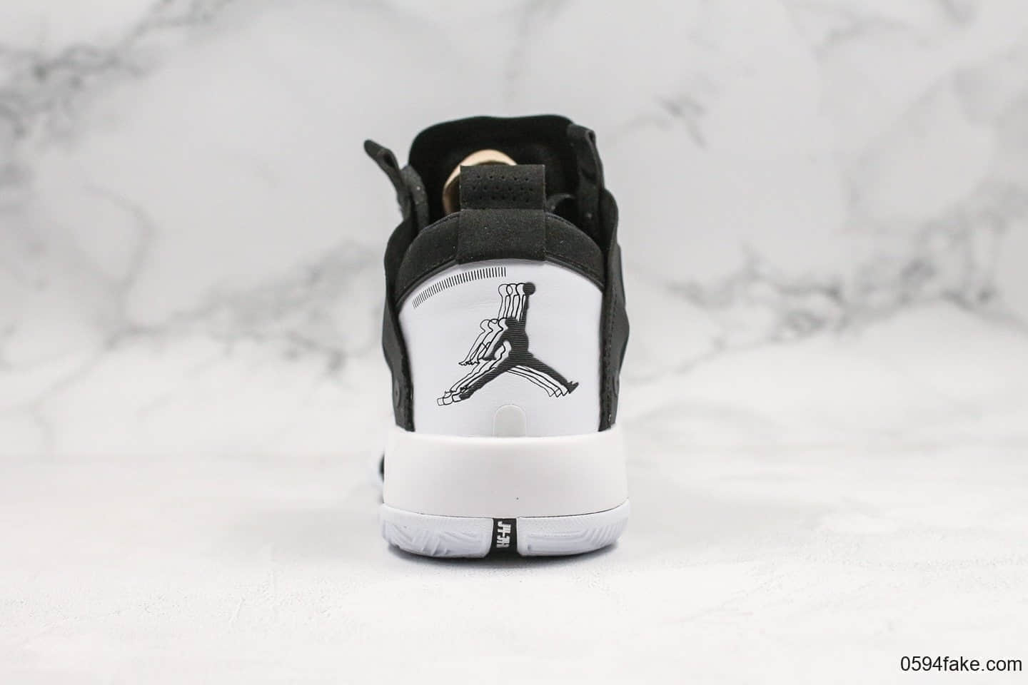 乔丹Air Jordan 34 Eclipse纯原版本乔34日食配色内置气垫鞋底镂空设计支持实战 货号:AR3240-001