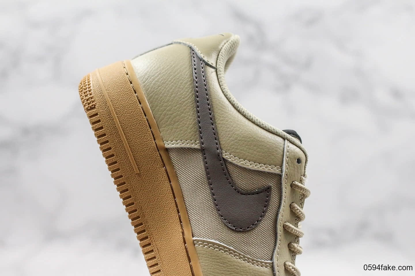 耐克Nike Air Force 1 07 LV8纯原版本低帮空军一号GORE-TEX橄榄绿内置气垫原盒配件中底钢印俱全 货号：CK2630-100