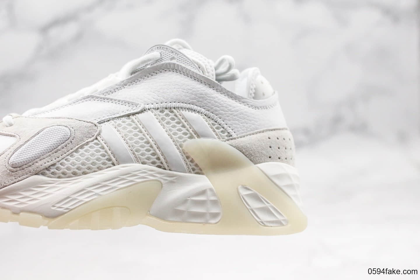 阿迪达斯adidas streetball“小椰子700”复古老爹鞋白色纯原目前市面最高版本杜绝磨脚 货号：EG2992