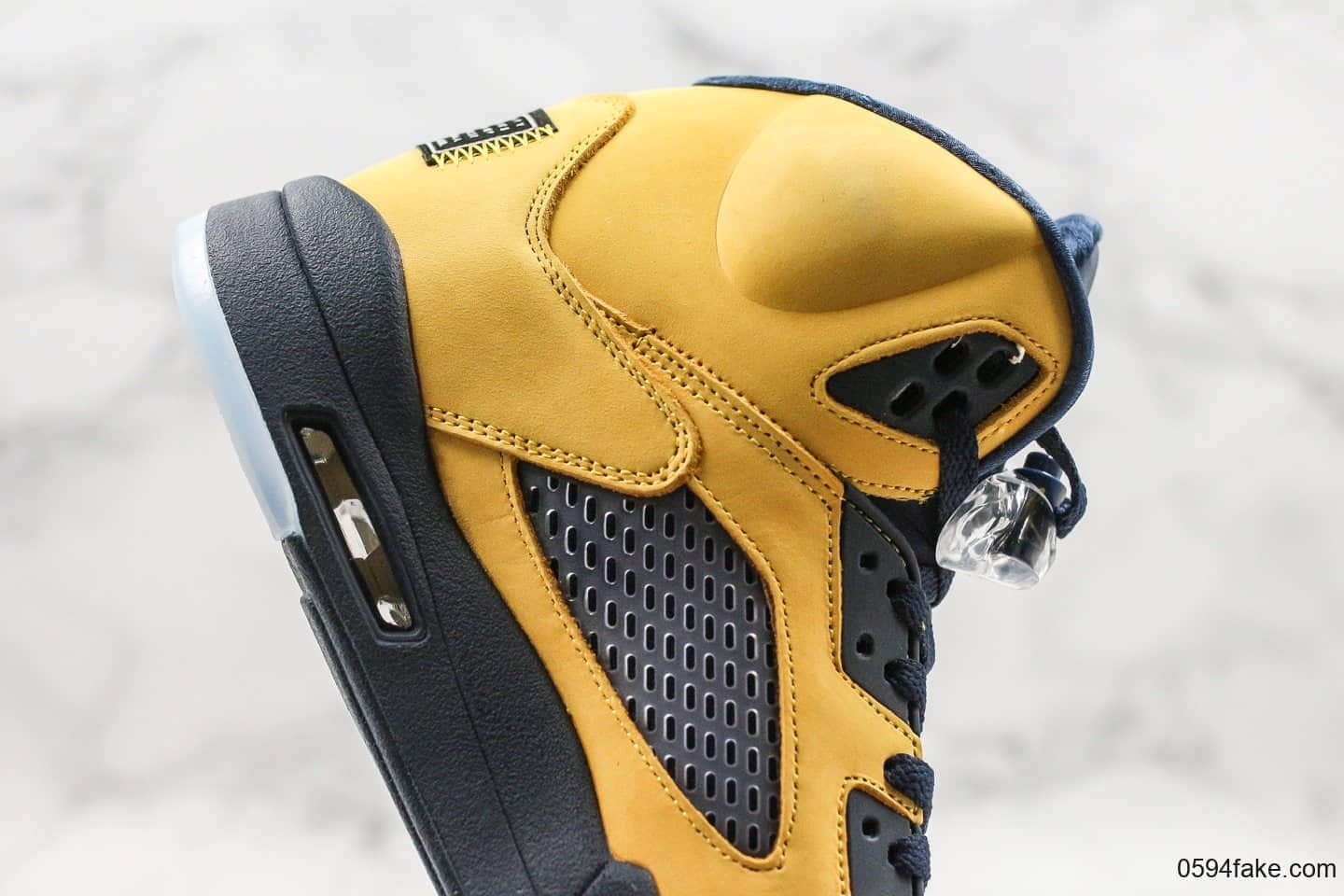 乔丹Air Jordan 5 Inspire密歇根大学黄蓝配色AJ5市面唯一正确版本进口顶级麂皮材质原盒原标原鞋开模实战篮球鞋 货号:CQ9541-704