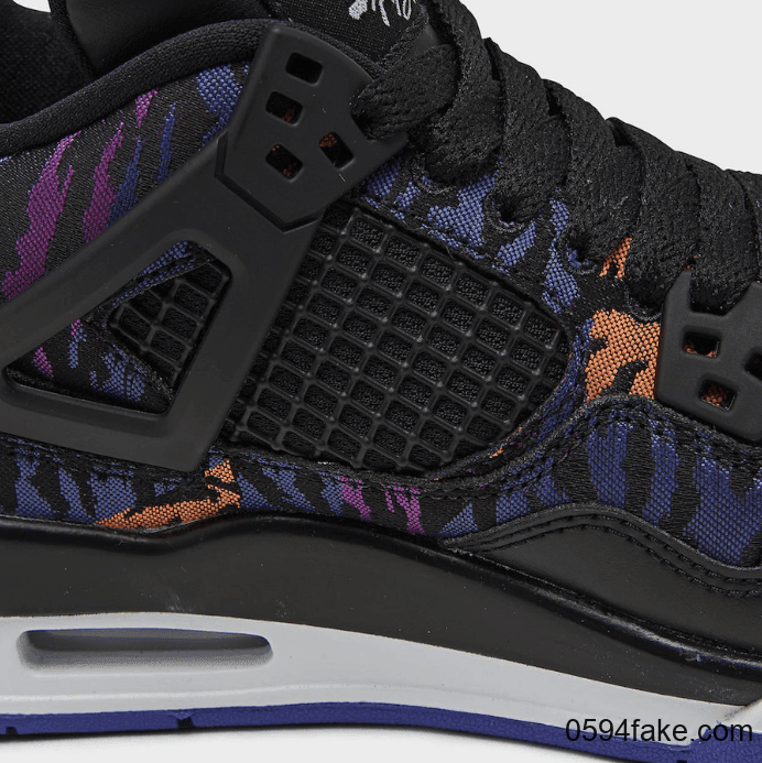 Air Jordan 4“ Rush Violet”释出最新实物图！穿上它就是最酷小姐姐！ 货号：BQ9043-005