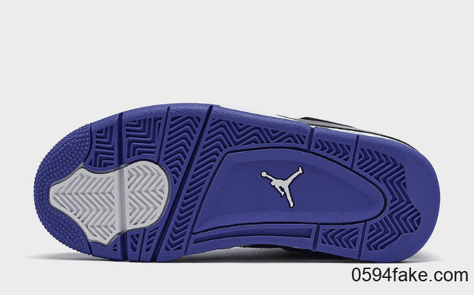 Air Jordan 4“ Rush Violet”释出最新实物图！穿上它就是最酷小姐姐！ 货号：BQ9043-005