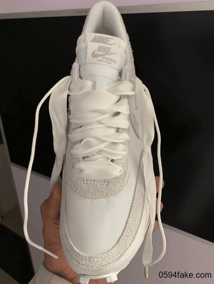 简约百搭！Sacai x Nike LDWaffle“ White Nylon”实物图曝光！