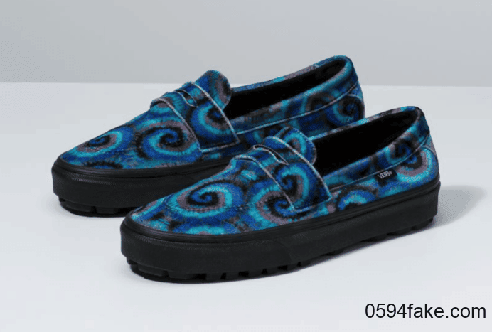 特色扎染印花!这两双Vans新品你打几分?