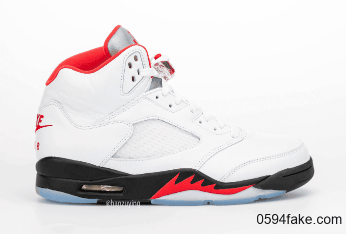 “流川枫”配色Air Jordan 5“Fire Red”最新实物图来了！看完分分钟种草！ 货号：CT4838-102