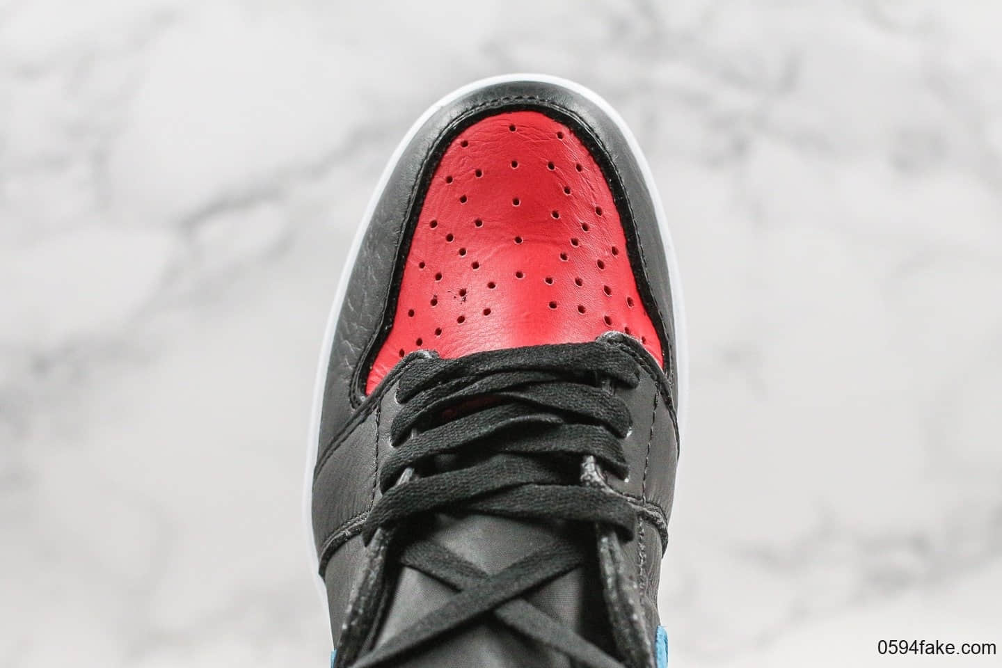 乔丹Nike Air Jordan 1 High OG WMNS UNC To Chicago纯原版本高帮AJ1红蓝配色正确荔枝纹头层皮鞋面材质 货号:CD0461-046