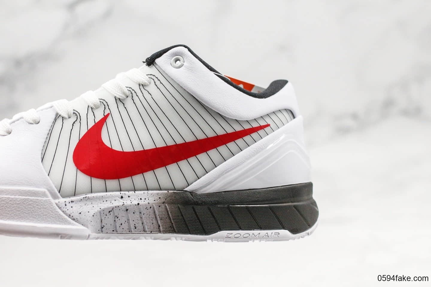 耐克Nike Zoom Kobe 4纯原版本科比4代美国国家篮球队灰红配色内置真碳板加持支持各种高强度实战 货号：AV6339-106