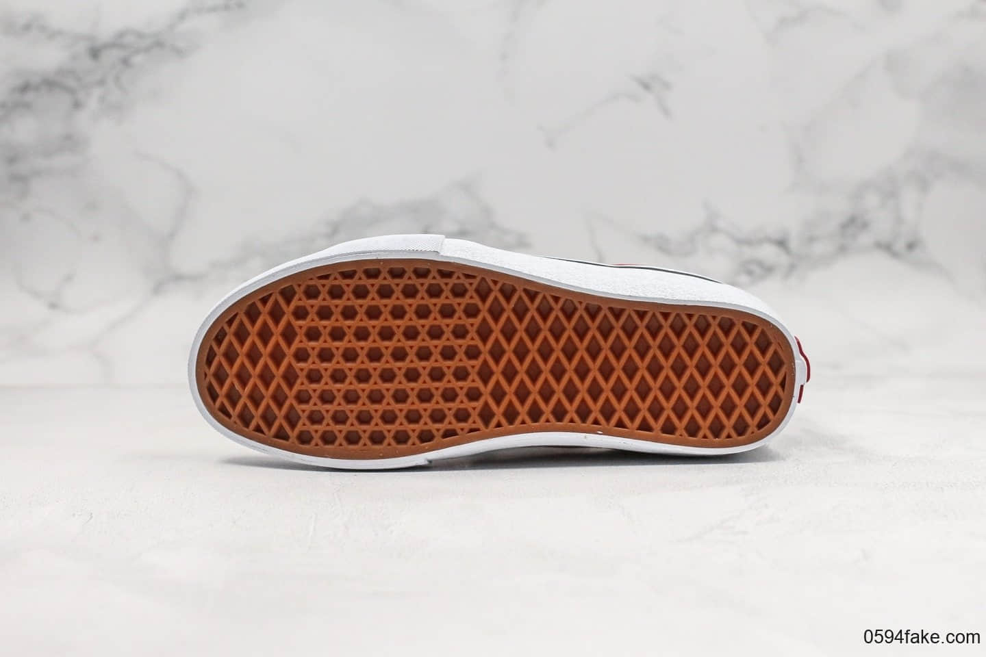 万斯Vans Sk8-Hi Pro x Supreme公司级联名款vans中帮板鞋原厂硫化大底原盒原标大几率过验 货号：VN0A45JDTEB-20